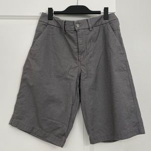 EUC Lululemon Men’s 9 inch shorts (Size 31)
